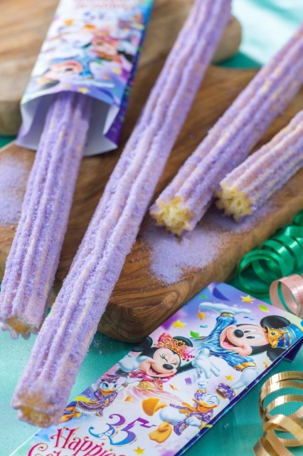 35周年の思い出がギュッ！フィナーレグッズの数々が熱い！(C) Disney