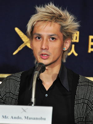 『スマグラー　おまえの未来を運べ』会見