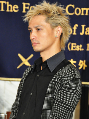 『スマグラー　おまえの未来を運べ』会見