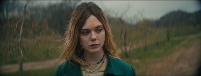 『孤独なふりした世界で』場面写真