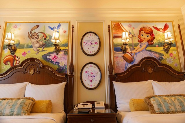 ソフィアがテーマの客室が期間限定でランドホテルに登場 ！(C) Disney