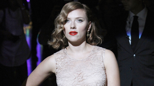 先月、ドルチェ&ガッバーナのファッションショーに登場したスカーレット -(C) Anthea Simms/Camera Press/AFLO