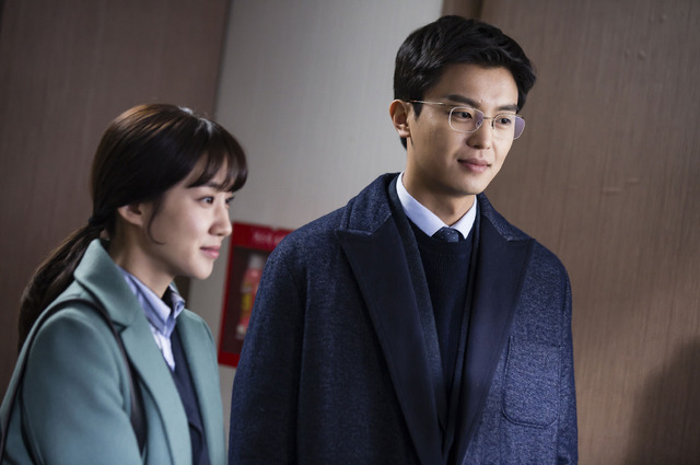 ★「法廷プリンス -イ判サ判-」（C）SBS