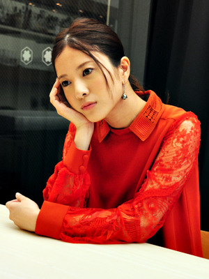 『Camellia カメリア』吉高由里子　photo：Naoki Kurozu