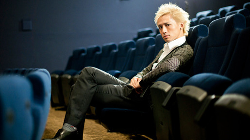 『スマグラー おまえの未来を運べ』安藤政信　photo：Toru Hiraiwa