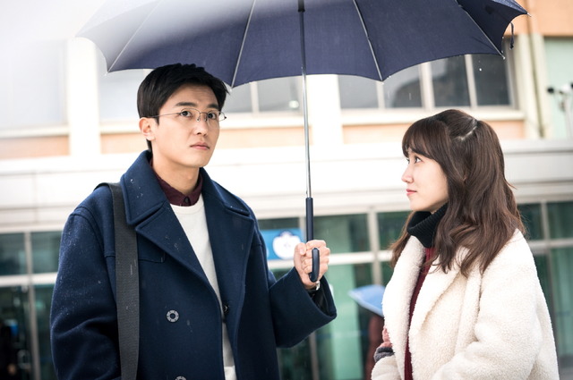 「法廷プリンス -イ判サ判-」（C）SBS