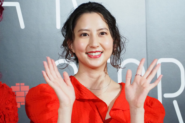 河北麻友子とバービー「Netflixバレンタイン・スペシャルイベント」