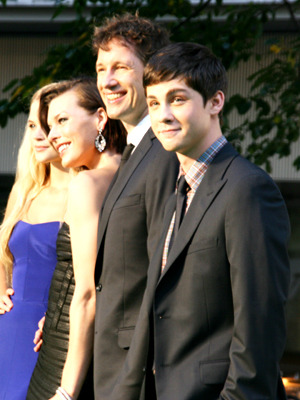 『三銃士／王妃の首飾りとダ・ヴィンチの飛行船』チーム