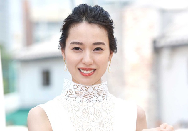 戸田恵梨香 番組初登場で 絶品丼 に舌鼓 嵐にしやがれ Cinemacafe Net