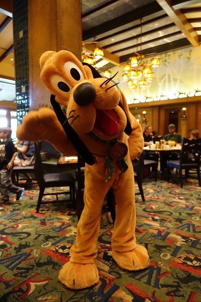 「ミッキーのテール・オブ・アドベンチャー・ブレックファスト・ビュッフェ」☆As to Disney artwork, logos and properties： (C) Disney