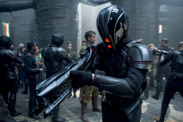 「クリプトン＜シーズン1＞」KRYPTON AND ALL RELATED CHARACTERS AND ELEMENTS ARE TRADEMARKS OF AND （C） DC COMICS. （C） 2019 WARNER BROS. ENTERTAINMENT INC. ALL RIGHTS RESERVED.