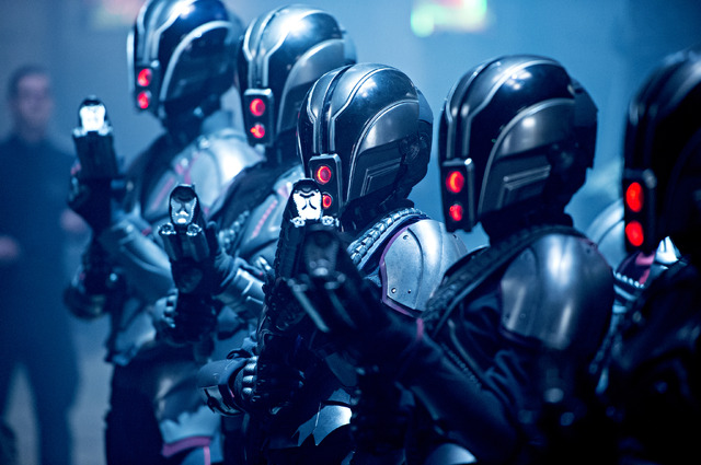 「クリプトン＜シーズン1＞」KRYPTON AND ALL RELATED CHARACTERS AND ELEMENTS ARE TRADEMARKS OF AND （C） DC COMICS. （C） 2019 WARNER BROS. ENTERTAINMENT INC. ALL RIGHTS RESERVED.