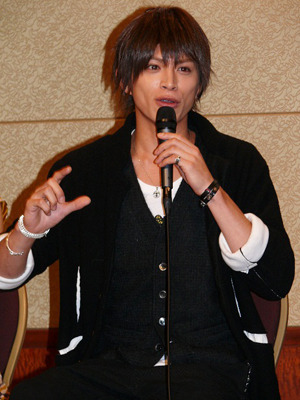 舞台「パレード」制作発表会見