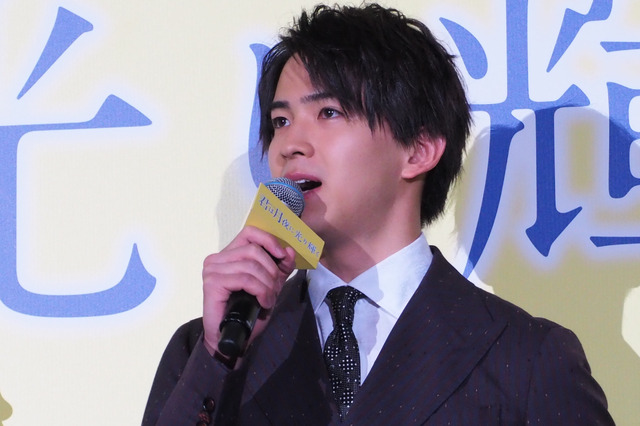 『君は月夜に光り輝く』完成披露舞台挨拶