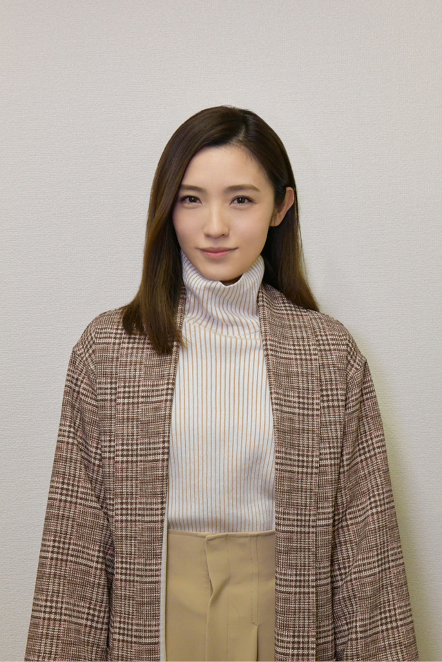 山下一真の元妻・山下優華を演じる星野真里「初めて恋をした日に読む話」(c)TBS