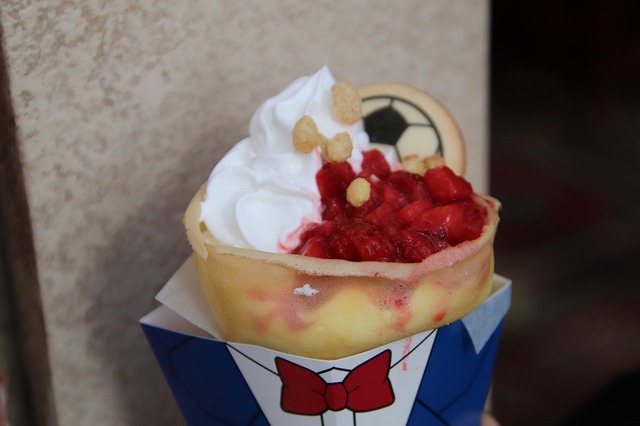 名探偵コナン・クレープ各種（￥740～）画像提供：ユニバーサル・スタジオ・ジャパンTM & (C) Universal Studios.All rights reserved.