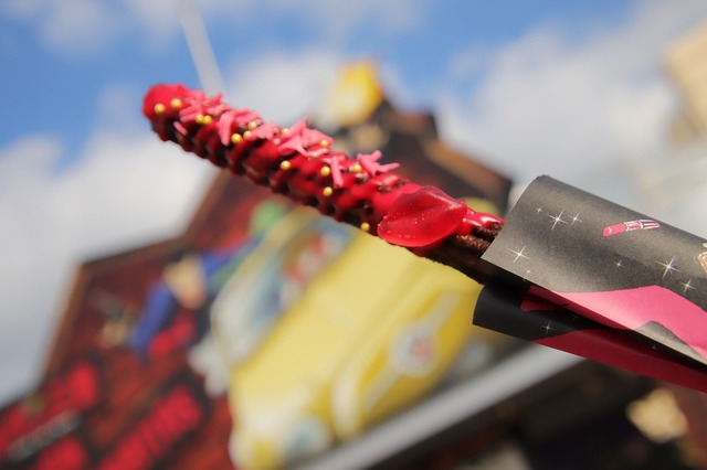 不二子チュリトス ～チョコレートローズ～（￥550）画像提供：ユニバーサル・スタジオ・ジャパンTM & (C) Universal Studios.All rights reserved.