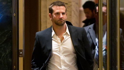 新作『The Silver Linings Playbook』をL.A.で撮影中のブラッドリー・クーパー -(C) Splash/AFLO