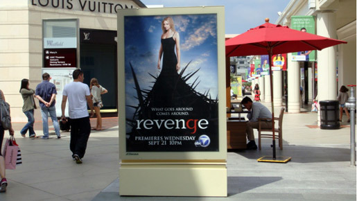 「Revenge」ポスター photo:Hikaru Watanabe