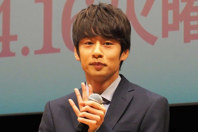 中丸雄一「わたし、定時で帰ります。」のプレミアム試写会&舞台挨拶