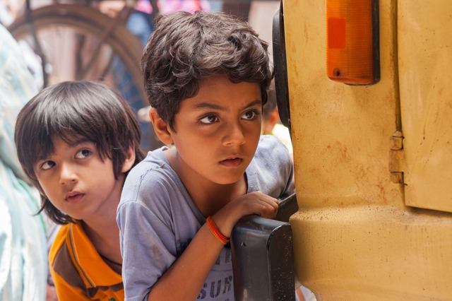 『クローゼットに閉じこめられた僕の奇想天外な旅』　(C) 2018 Copyright BRIO FILMS-SCOPE PICTURES-LITTLR RED CAR-TF1 AUDIOVISUELS-SONY PICTURES ENTERTAINMENT FRANCE All rights reserved.　Brio Films @Sebastien Bossi