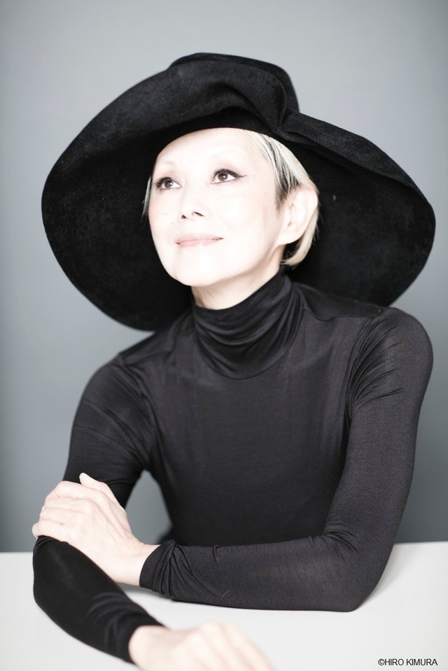 夏木マリ　撮影：HIRO KIMURA
