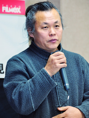 『アリラン』キム・ギドク監督来日記者会見