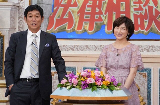 「行列のできる法律相談所」 (C) NTV