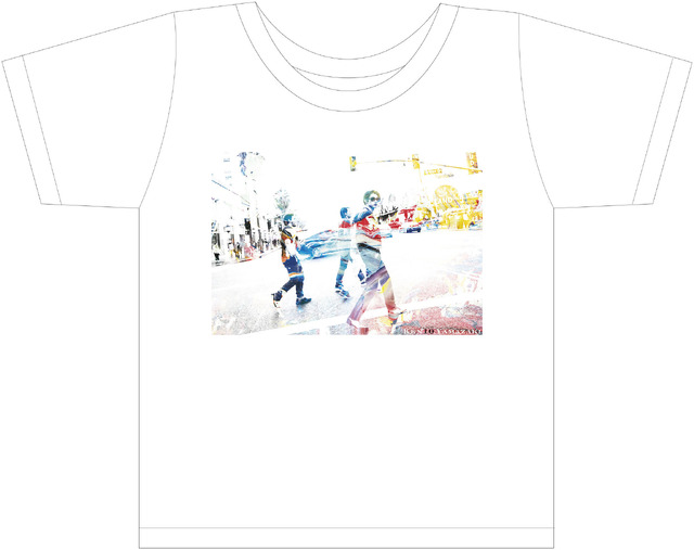 TシャツA (C)Kento Yamazaki/Stardust Promotion/KADOKAWA Corporation2019