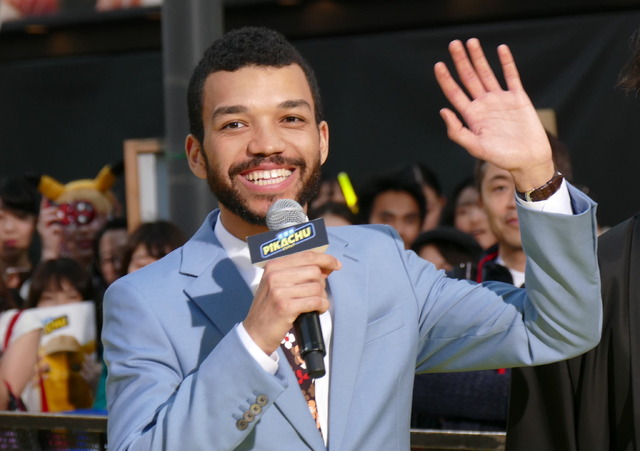 映画『名探偵ピカチュウ』ワールドプレミア“稲妻”イエローカーペットジャスティス・スミス