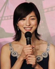 「あの時代に生きてなくてよかった」広末涼子＆「ボディコン姿が正しい」阿部寛『バブルへGO!!タイムマシンはドラム式』完成記者会見