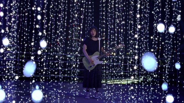 MV「星屑コーリングproduced by Chara」