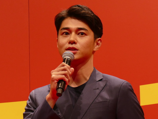 東出昌大　劇場版『コンフィデンスマンJP』完成披露試写会