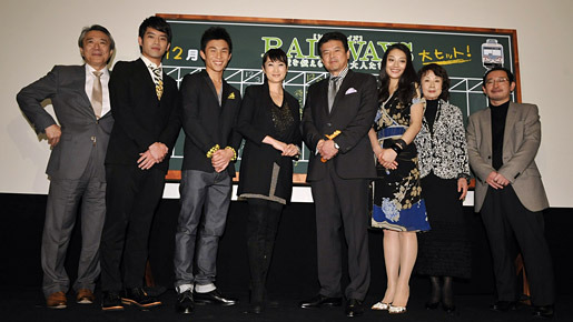 『RAILWAYS 愛を伝えられない大人たちへ』初日舞台挨拶