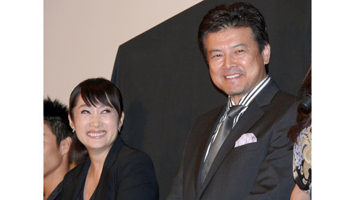 『RAILWAYS 愛を伝えられない大人たちへ』初日舞台挨拶