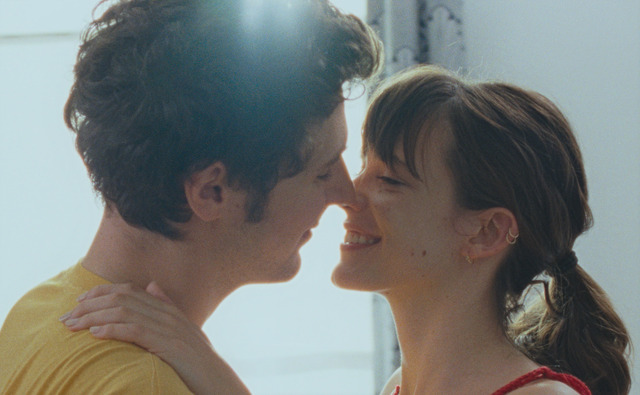 『アマンダと僕』　(C) 2018 NORD-OUEST FILMS ー ARTE FRANCE CINEMA