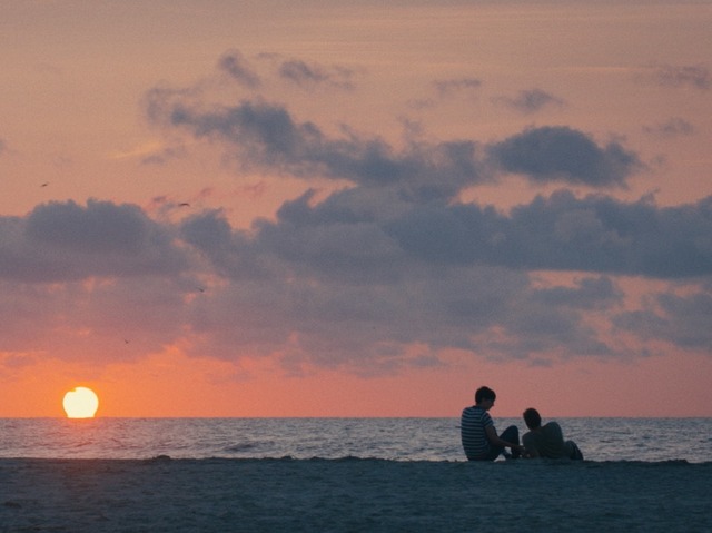 『HOT SUMMER NIGHTS／ホット・サマー・ナイツ』　 （C）2017 IMPERATIVE DISTRIBUTION, LLC.  All rights reserved.