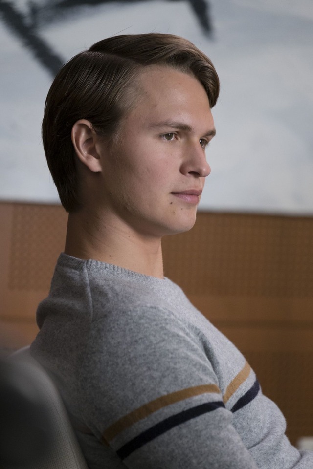 新カット『ジョナサン-ふたつの顔の男-』　（C） 2018 Jonathan Productions, Inc. All Rights Reserved