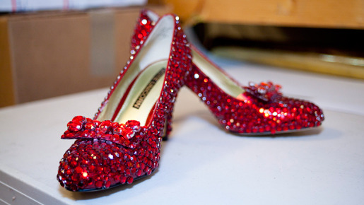 レイチェルが舞台上で履いたシューズ　-(C)KAORI SUZUKI