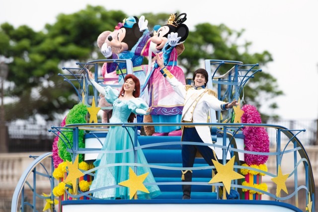 今年も開幕七夕イベント☆(C) Disney