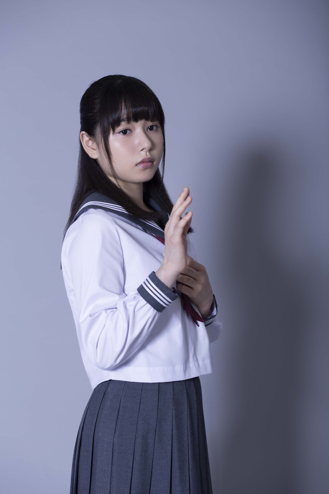 FODオリジナル連続ドラマ「ヤヌスの鏡」ヒロミ（桜井日奈子）（C）宮脇明子／集英社 フジテレビ