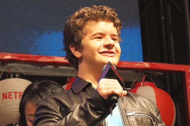 Netflix オリジナルシリーズ「ストレンジャー・シングス 未知の世界3」“夏祭り”