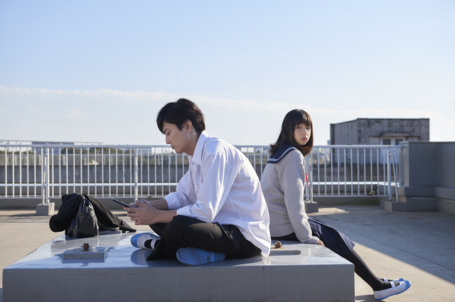 『殺さない彼と死なない彼女』 (C)2019映画『殺さない彼と死なない彼女』製作委員会