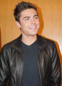 『ニューイヤーズ・イブ』　ザック・エフロン