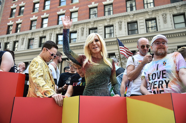 ドナテラ・ヴェルサーチ (C) Getty Images