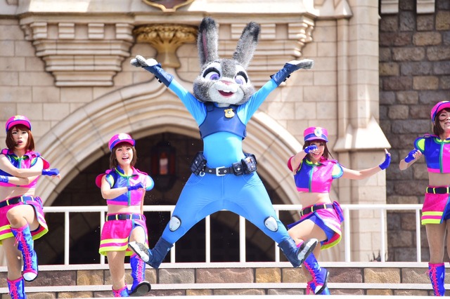 新エンターテイメントプログラム「ジュディとニックのジャンピン・スプラッシュ」