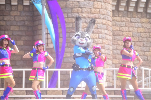 新エンターテイメントプログラム「ジュディとニックのジャンピン・スプラッシュ」