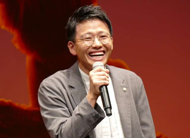 シンバ役は賀来賢人 超実写版 ディズニー ライオン キング プレミアム吹替版声優発表 Cinemacafe Net