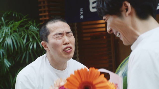 高橋一生出演新CM「笑って幸せに」篇