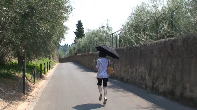 『モデル 雅子 を追う旅』（C）2019 Masako, mon ange.